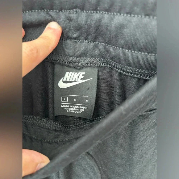 Nike wide leg elastic waistband relax fit jogger pant - Picture 4 of 9